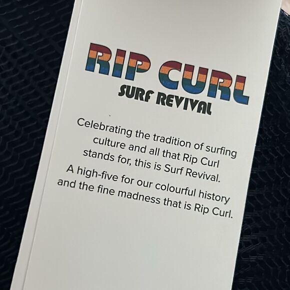 Rip curl new tags trucker hat with rainbow embroidered logo - Picture 5 of 7